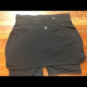 🔥🔥Athleta size small fly skirt/skort🔥🔥